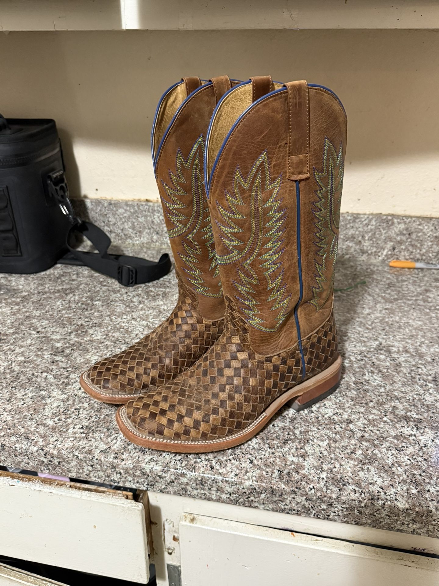 HP Cowboy Boots