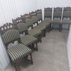 Set of 8 Antique Edwardian Walnut Dining Chairs. Circa 1900. Great Condition. Similar ones online,  6 for $800