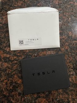 Tesla key card