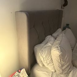 Grey tufted headboard (Queen size)