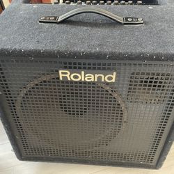 Roland KC-500 Made In USA 15” Keyboard / Vocal Combo Amp In Mint Condition 