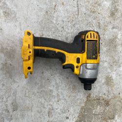 Dewal 1/4 Drive Impact Gun