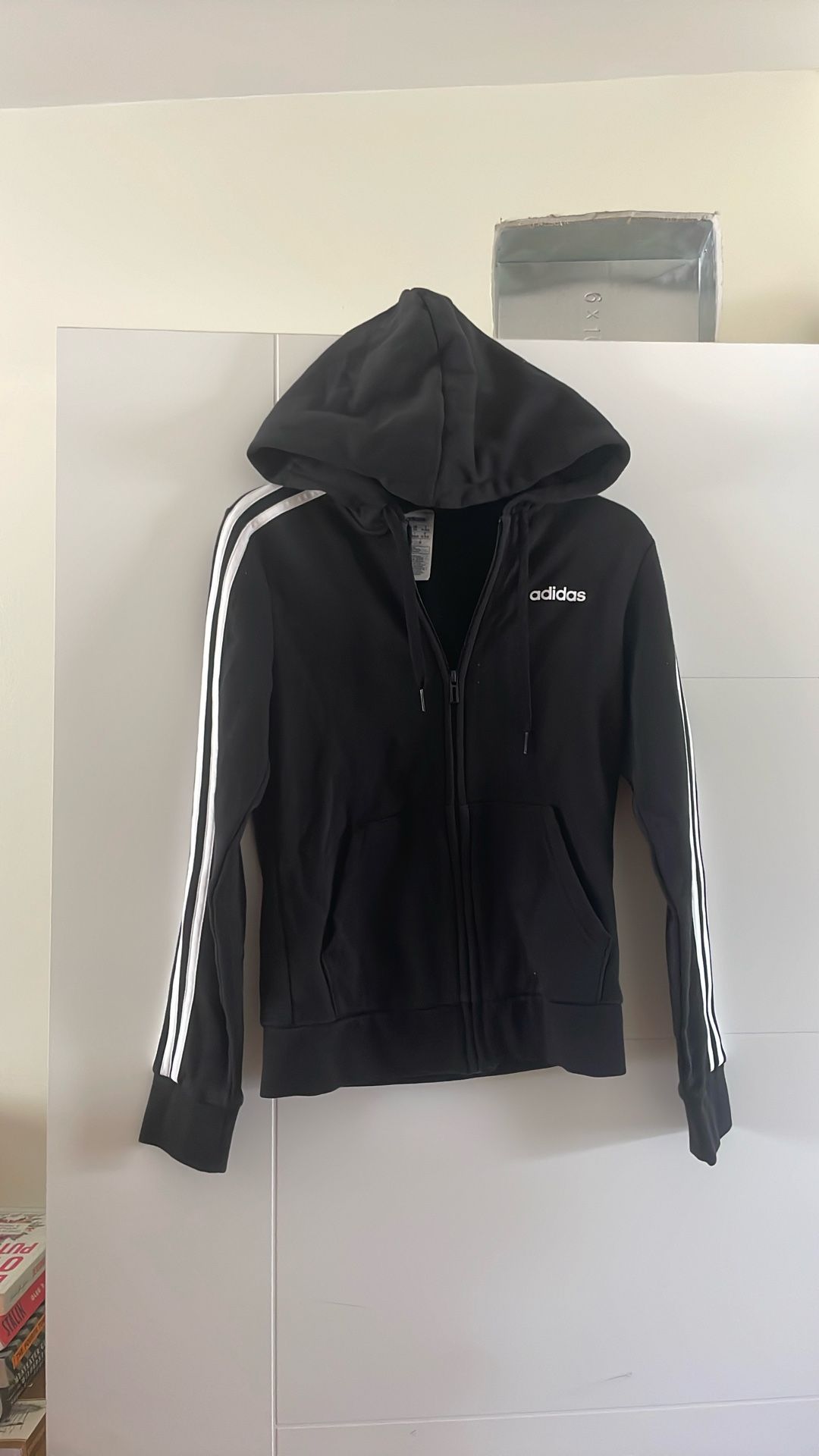 Adidas Xs Women’s Zip-up Sweater