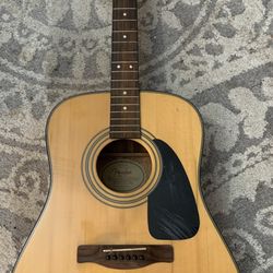 Fender DG-8 NAT Acoustic Guitar Natural $  125 Best Offer 