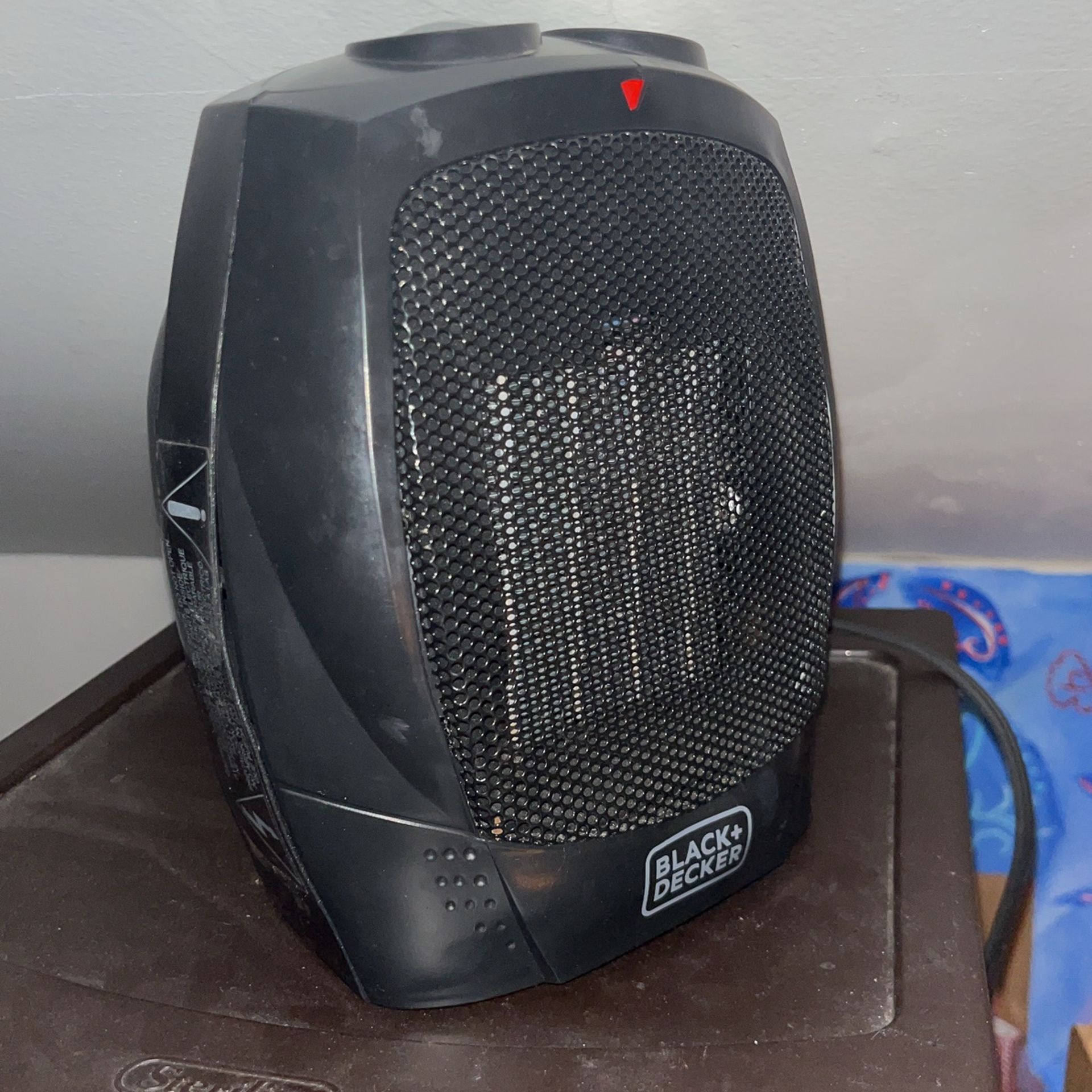 Heater (Black + Decker)