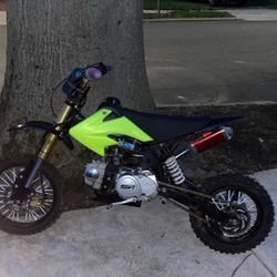 Ssr 175cc Dirtbike Also Taking Trades Price Is Nigotiable