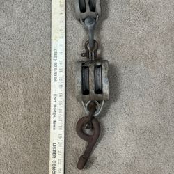 Antique Wood Marine Pulley