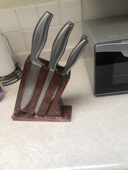 Stainless steel kitchen knives