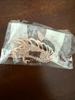 BRAND NEW! Elegant Rose Gold Crystal Phoenix Brooch Pin - $10