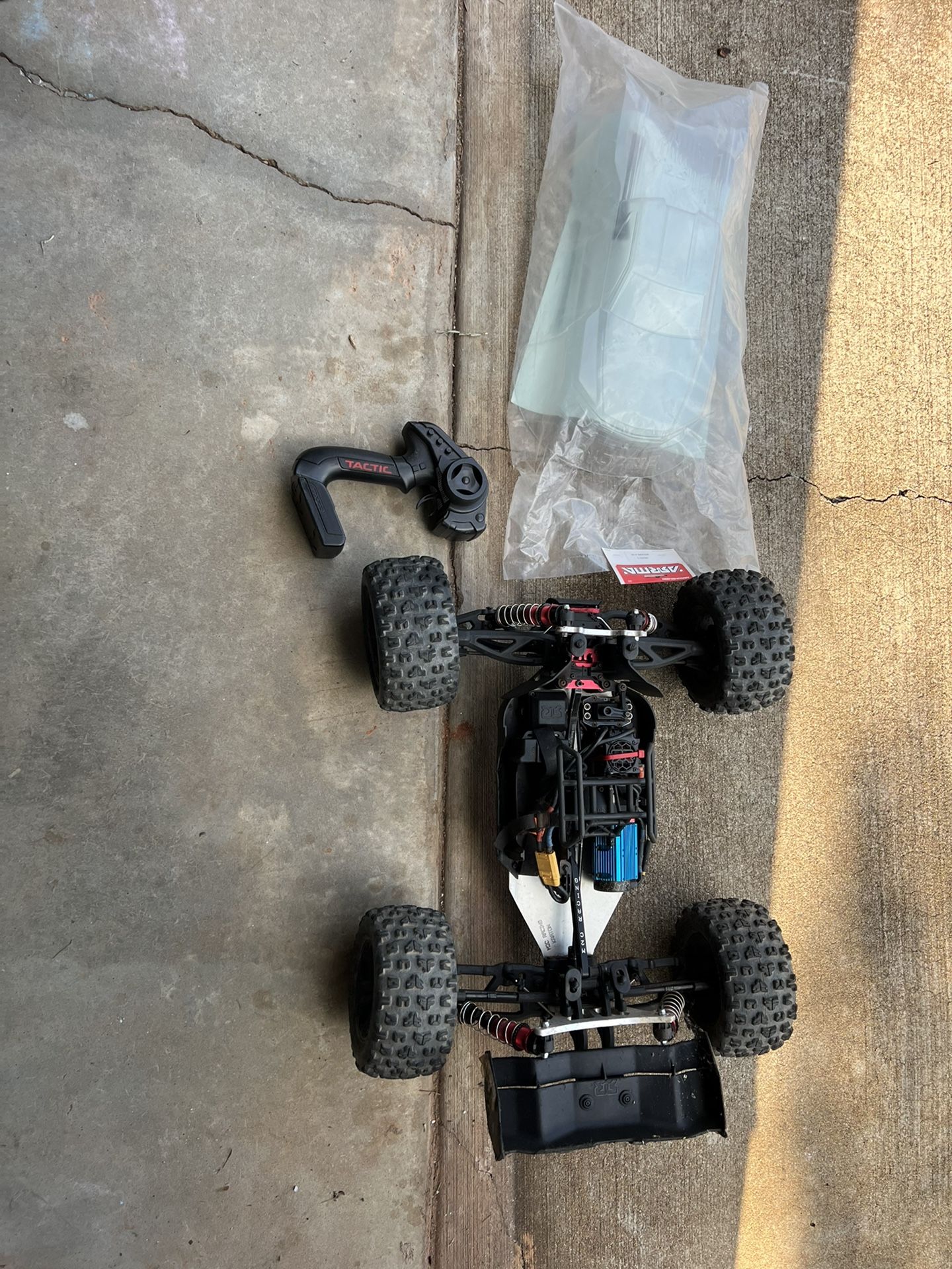 Arrma kraton 6s