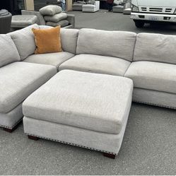 Sectional Couch 