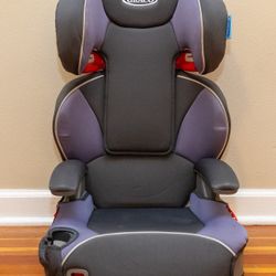 2 Graco Affix Highback Booster Seats with Latch System (used) 