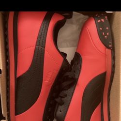 Brand New Pumas Men’s Sz 9 1/2