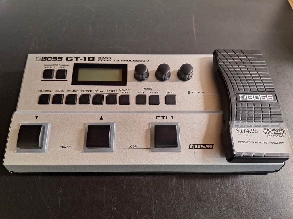 BOSS GT-1B BASS EFFECTS PROCESSOR 