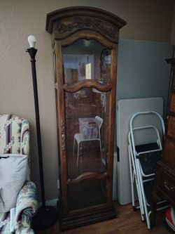 Wood/Glass Shelf Case