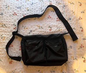 Baggu Messenger Crossbody Bag