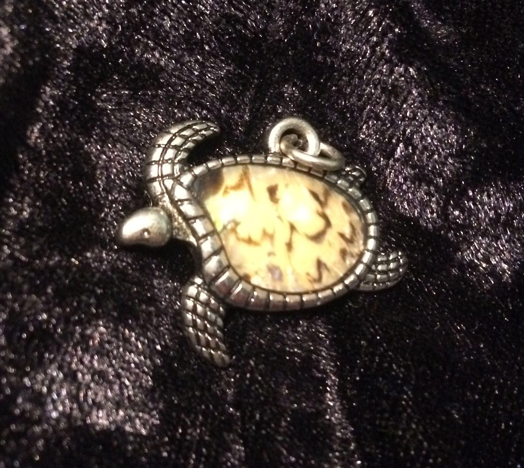 Turtle pendant/ charm