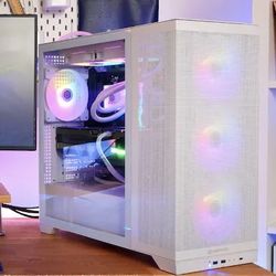 High-End Gaming PC – RTX 5080 | Ryzen 9 9900X | 32GB DDR5 | 2TB SSD | Like New 