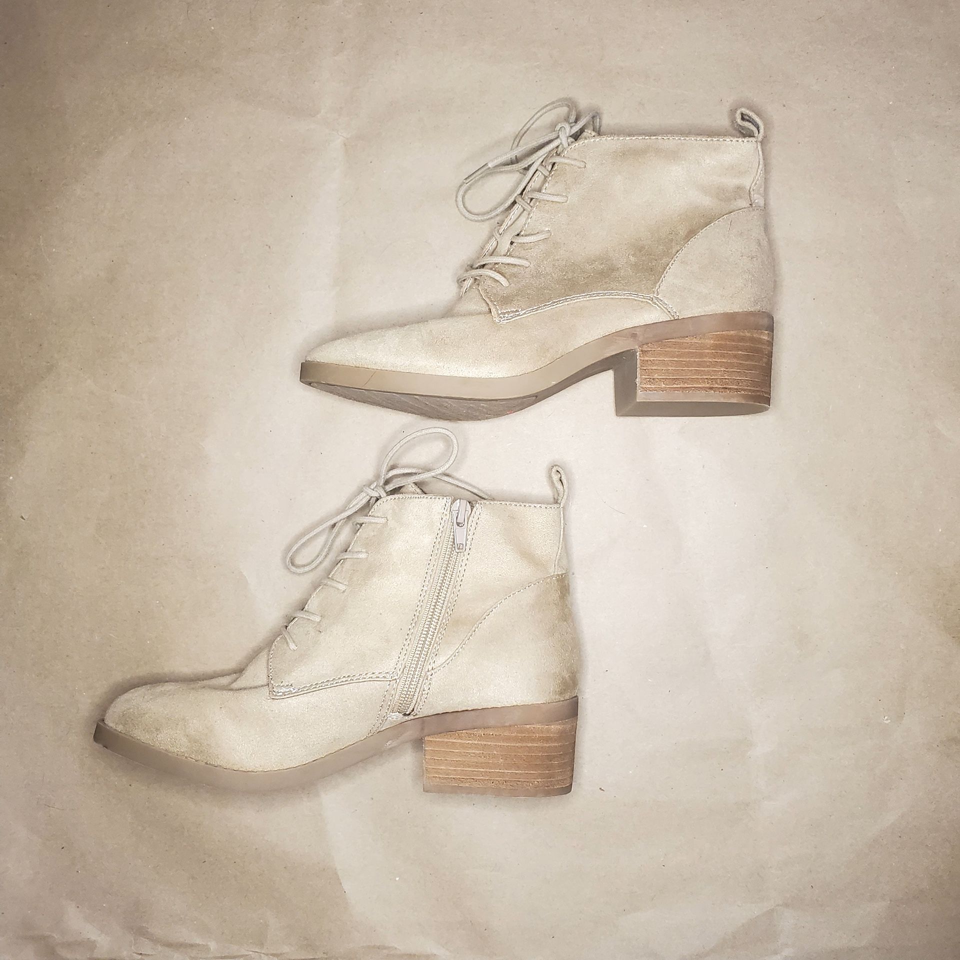 Carlos by Carlos Santana Graham Women Suede Faux Suede Booties Size: 7.5M