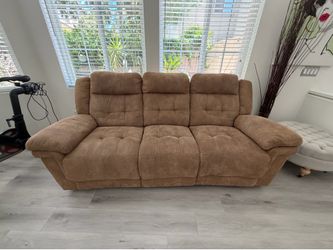 Moving sale