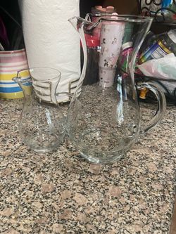 Princess house set of pitchers