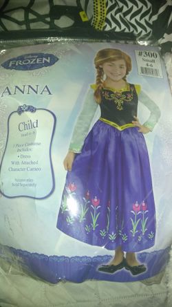 Anna costume