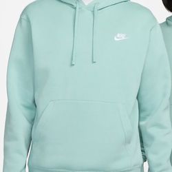 Nike Men's Revival Sportswear Club Pullover Hoodie