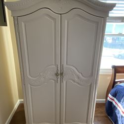 Behrs - Armoire 