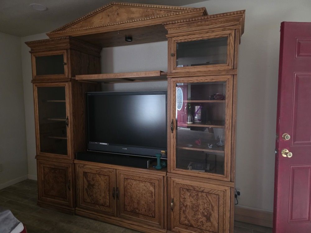 Wall Unit