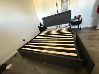 Queen bed