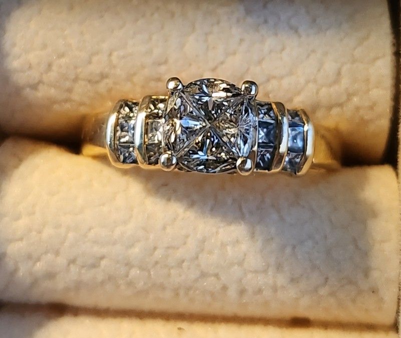 Christmas, Guys! Diamond RING Size 7