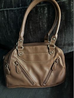 Brown shoulder bag