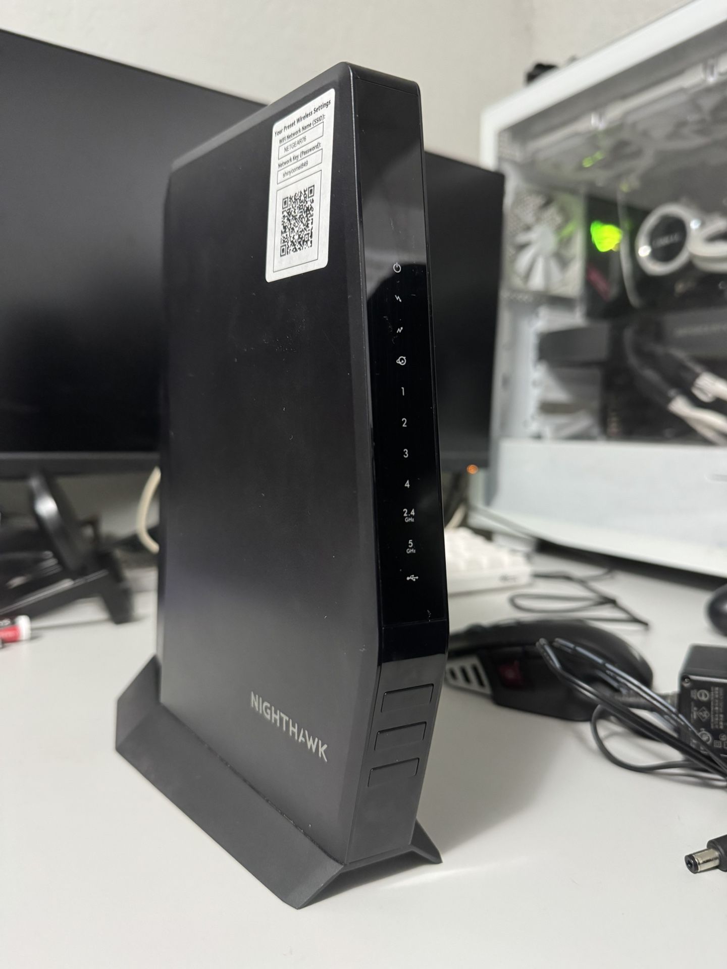 Netgear Nighthawk Ax2700  Cax30 Modem/Router -Combo