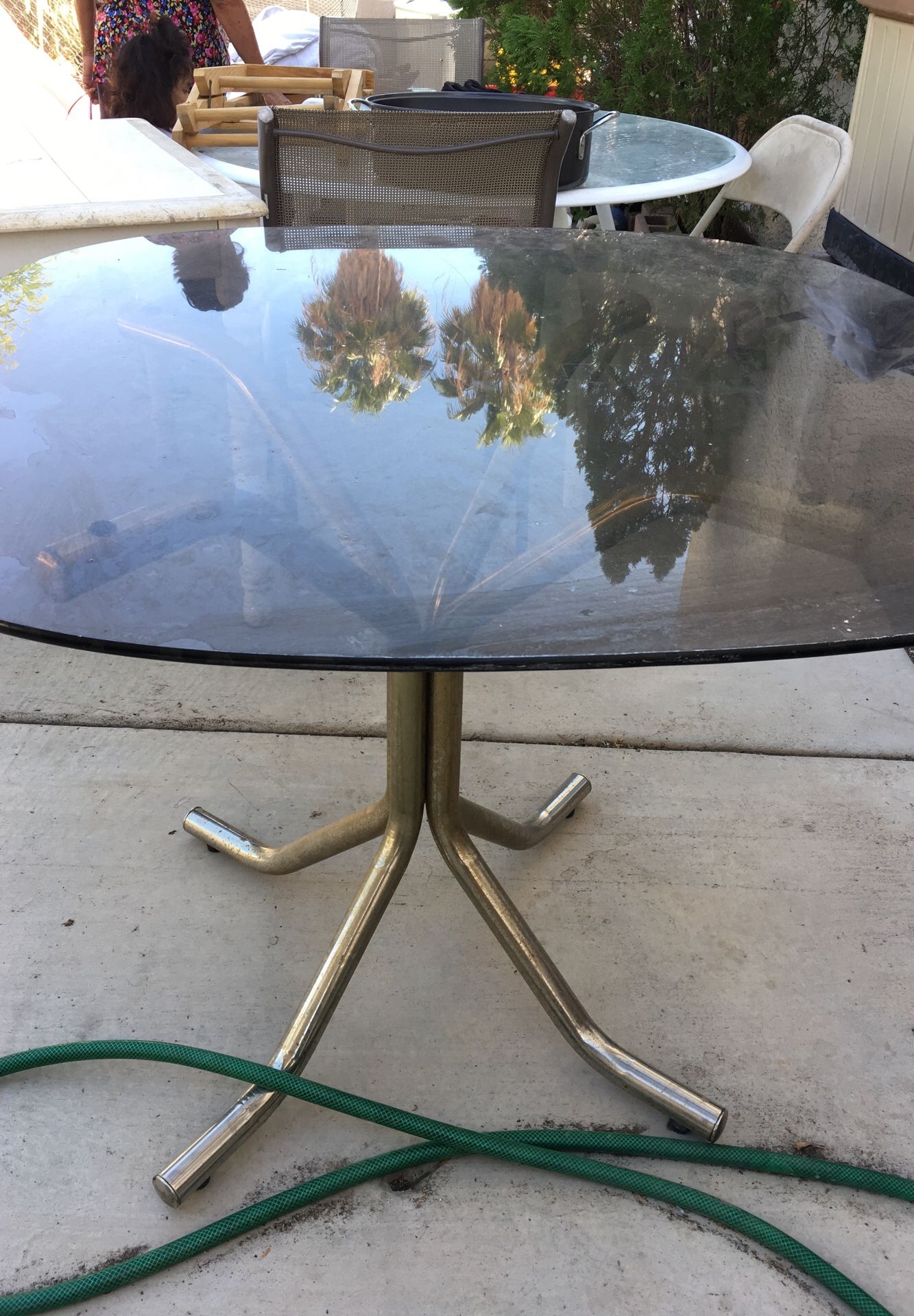 Free table