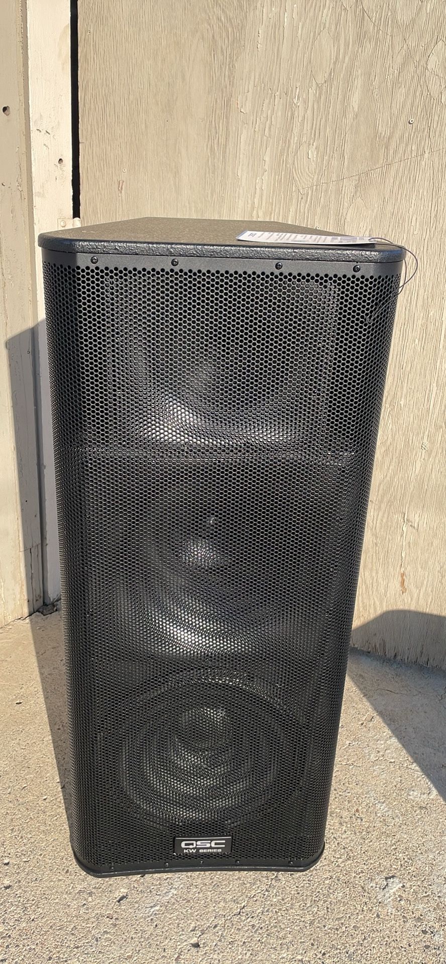Kw153 QSC Speaker 3 Way Tower