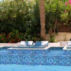 Beautiful Blue Mosaic For Pools/Spas