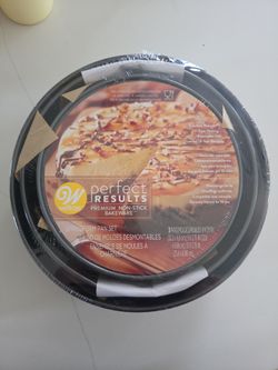 BRAND NEW / FACTORY SEALED Wilton 3-Piece Springform Pan Set