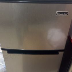 Refrigerator 100 dollars cash