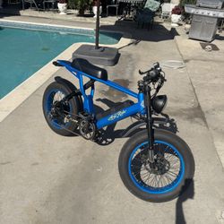 Ariel Rider X Class 52v