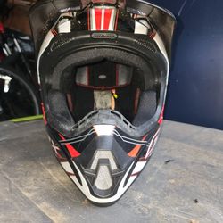 Helmet Adult Size XL Great Condition 