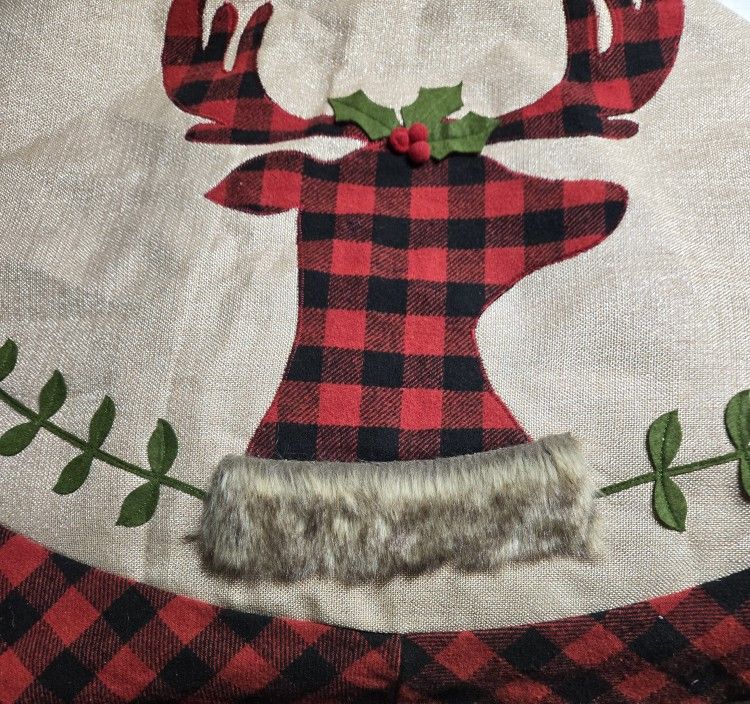 Plaid Red and Black Reindeer Deer Christmas Tree Skirt