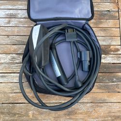 Tesla  Mobile Charger