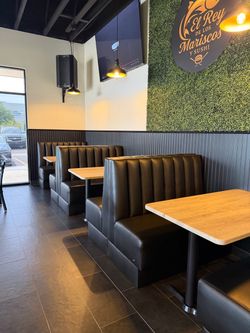 Custom Booths & Furniture for Restaurants and Cafés
