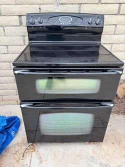 Maytag Gemini double Oven with matching microwave