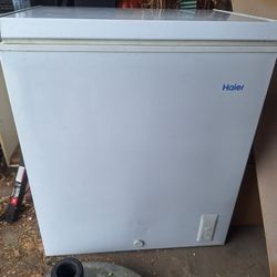 Haier Chest Freezer 5.1 Cubic 