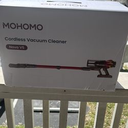 Cordless vacuum
