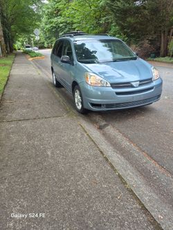 Toyota sienna 2004 AWD