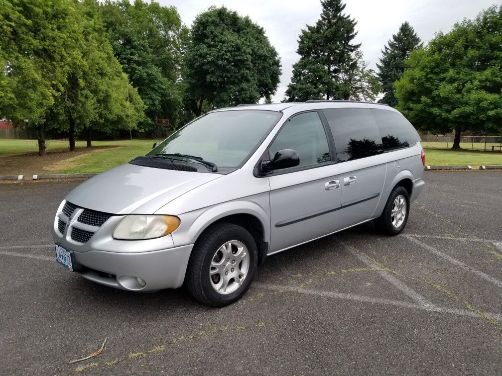 2003 Dodge Grand Caravan