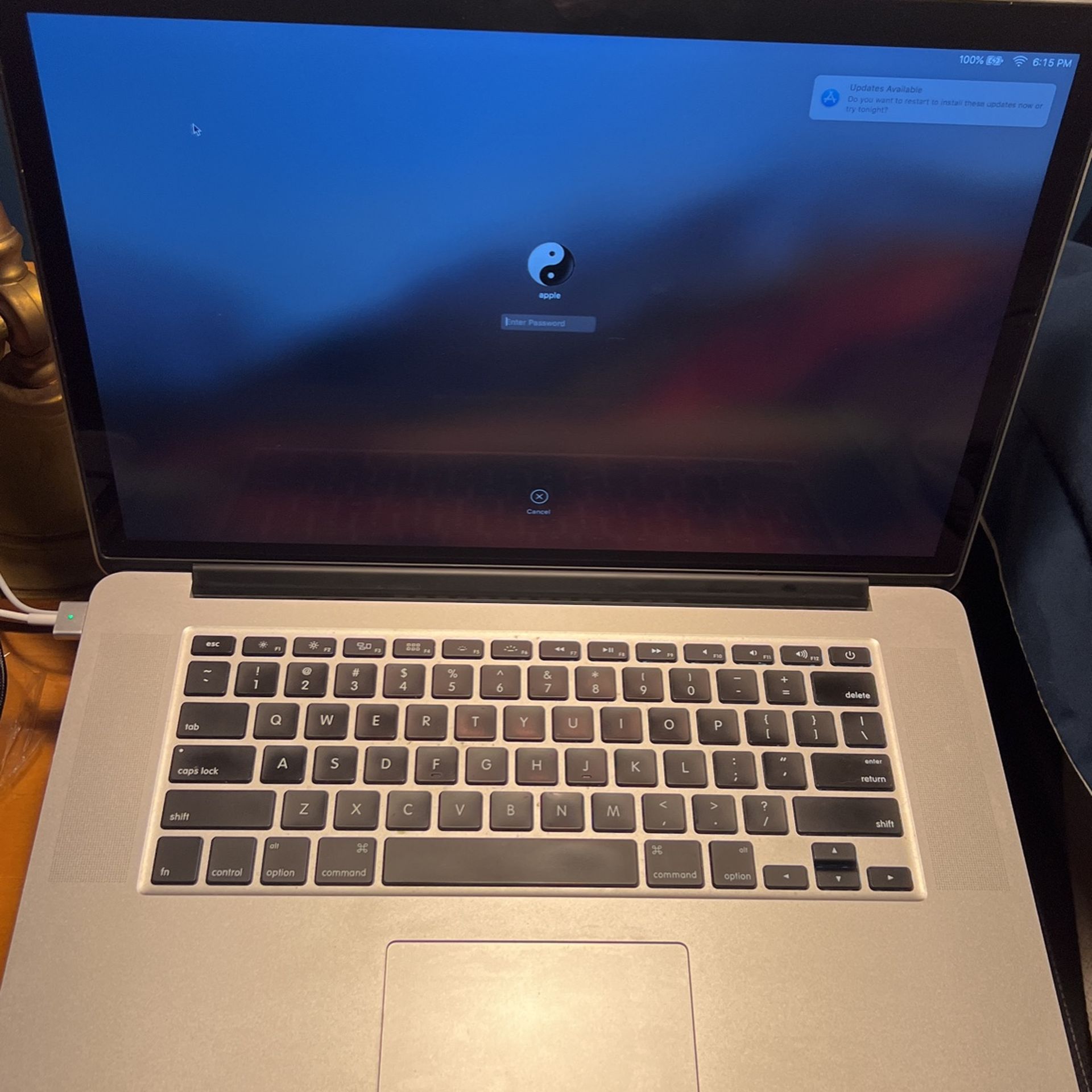 Mac Book
