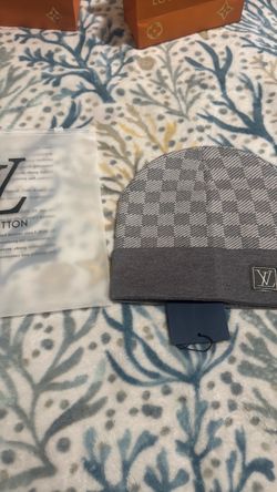 selling lot of items throw me offers